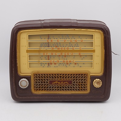 Astor Valve Radio
