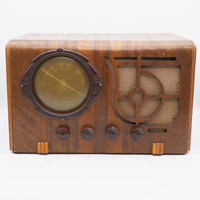 Harvey Radio Model 41DWA Valve Radio
