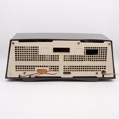 Kriesler Model 11-81 Valve Radio