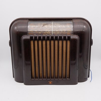 STC Model B105 Valve Radio