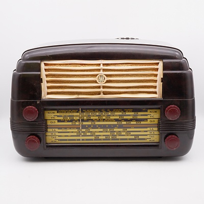 AWA Radiola Model 527MA Valve Radio