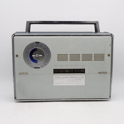 National All transistor Portable Valve Radio