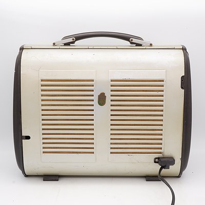 Fleetwood Portable Radio
