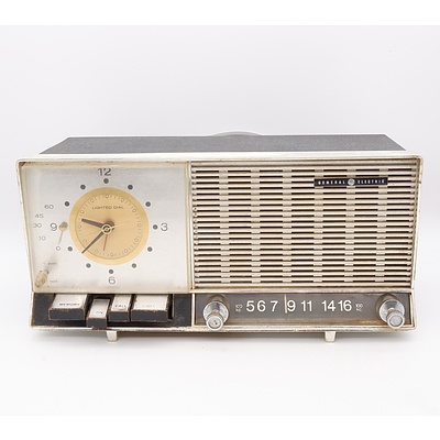General Electric Model CR2 Valve Radio