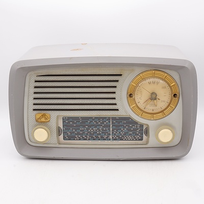 His Master's Voice Model 63-53 Valve Radio