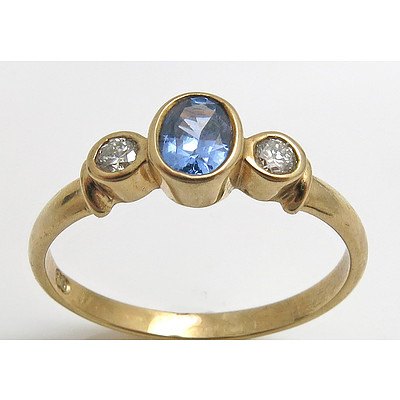 9ct Gold Ceylon Sapphire & Diamond Ring