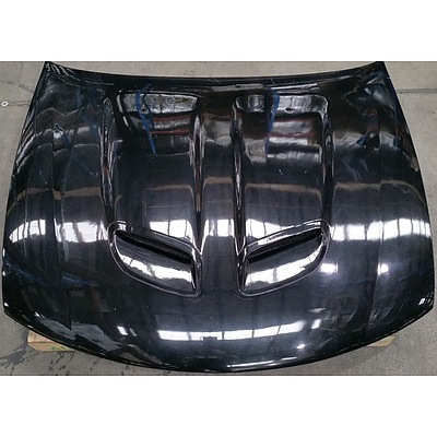VY Holden Monaro Bonnet, Bar Covers and Tow Bar
