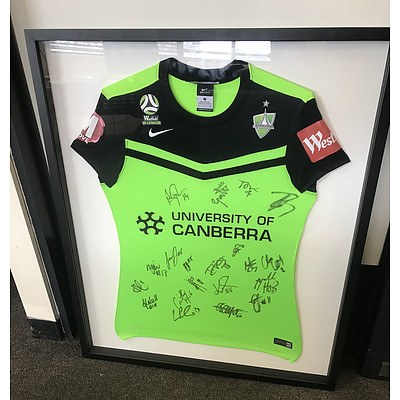 Framed Canberra United Jersey signed by 2017 Squad
