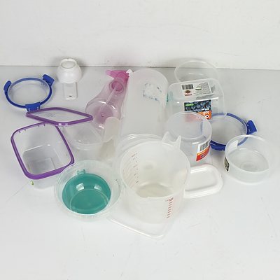 Mixed Lot of Various Tupperware and Kitchen Plastics