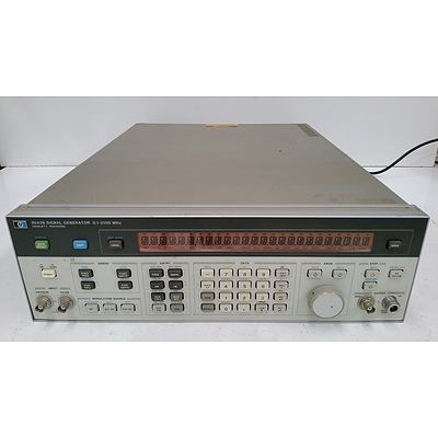 Hewlett Packard 8642B Synthesised Signal Generator, 100 kHz to 2100 MHz