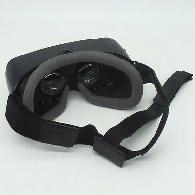 Samsung Gear Virtual Reality Goggles