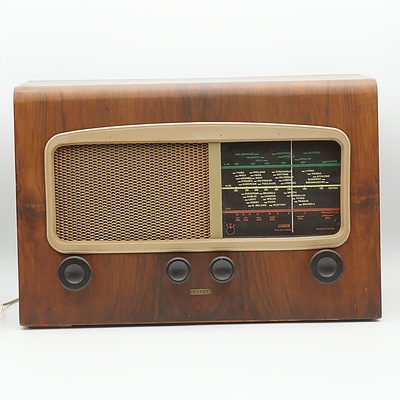 English Timber Cased Cossor Melody Maker Valve Radio