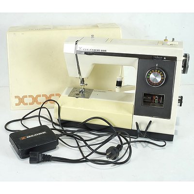 Globe 896 Sewing Machine