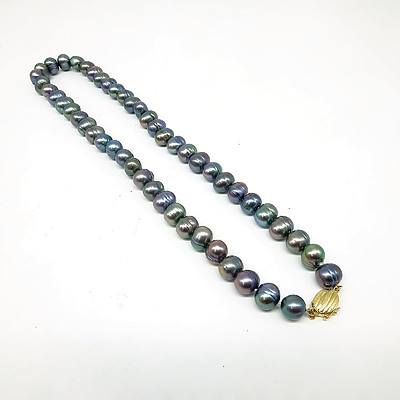 Strand of Black Died Freshwater Pearls, 8mm