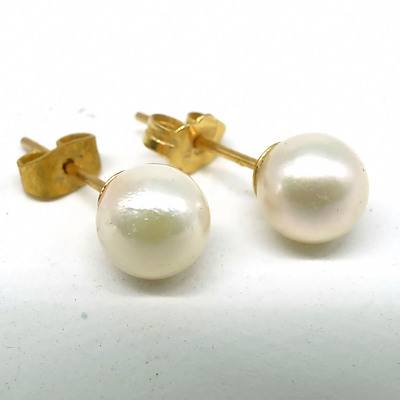 Pair of Cultured Pearl Earrings