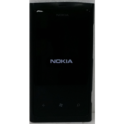 Nokia Lumia 800 Smart Phone