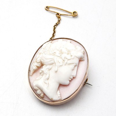 9ct Yellow Gold Mounted Cameo Brooch