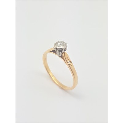 Vintage 18ct Yellow Gold and Platinum Mounted Diamond Ring