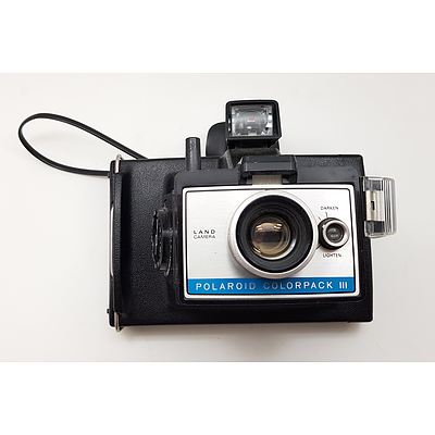 Vintage Polaroid Camera - Colorpack III Land Camera