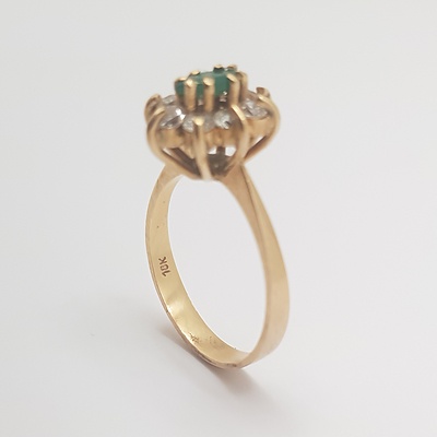 18ct Yellow Gold Diamond and Emerald Ring