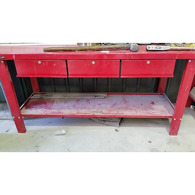 Trade Quip Metal Workshop Bench With Tools and Equipment