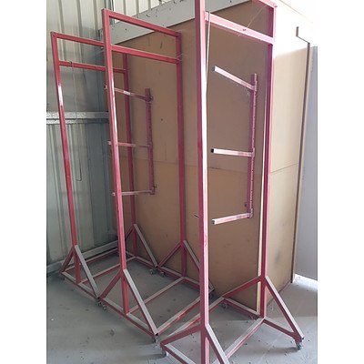Portable & Wall Mounted Storage