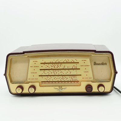 Vintage Kreisler Valve Radio