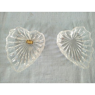 Set Of 2 Heart Shaped 24% Pbo Lead Crystal Dishes (Made In Yugoslavia)