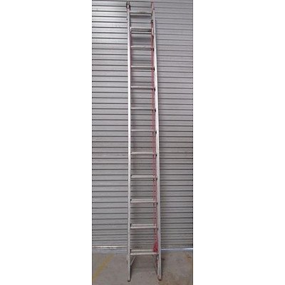 Oldfield's TX22 Extension Ladder