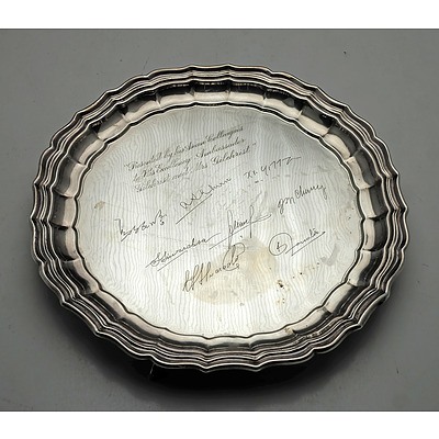 Engraved Spanish Silver Salver Presented by His Asian Colleagues to his Excellency Ambassador Gilchrist and Mrs Gilchrist 311g