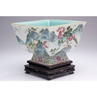 Chinese Famille Rose Square Bowl with Turquoise Interior, Unmarked, Late 19th Century