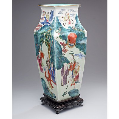 Large Chinese Famille Rose Vase, Late 19th Century