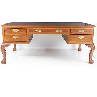 Nice Quality Chippendale Style Hardwood Desk Labelled Jordache Furniture