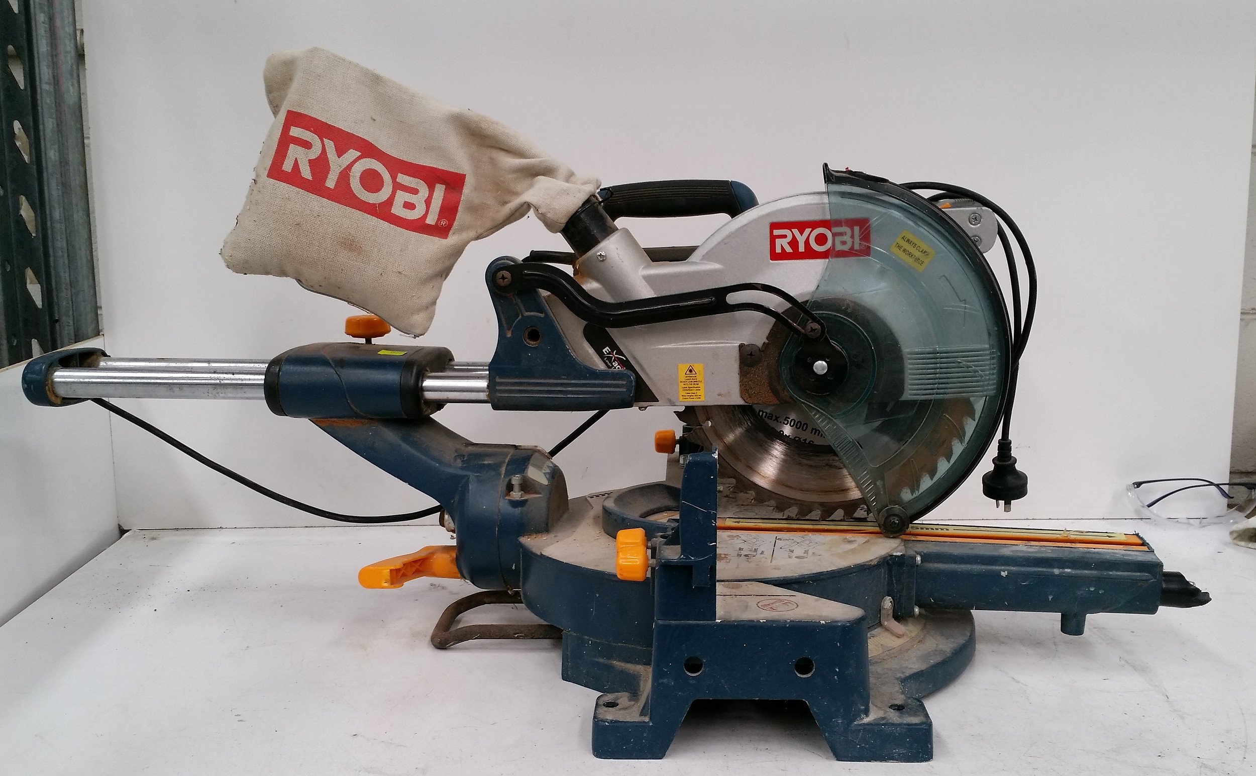 Ryobi Compound Mitre Saw Lot 1044733 Allbids | Free Download Nude Photo ...