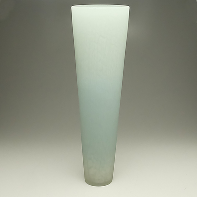 Mark Thiele Art Glass Vase