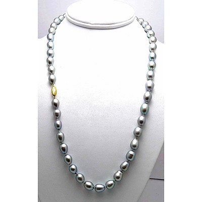 Silver-Black Pearl Necklace