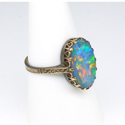 Antique 9ct Yellow Gold with Oval Cabochon of Opal Doublet