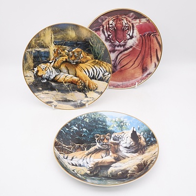 A Group of Six Limited Edition Royal Doulton and Franklin Mint 'National Wildlife Federation' Plates, Including Afternoon Swim, On the Watch and More