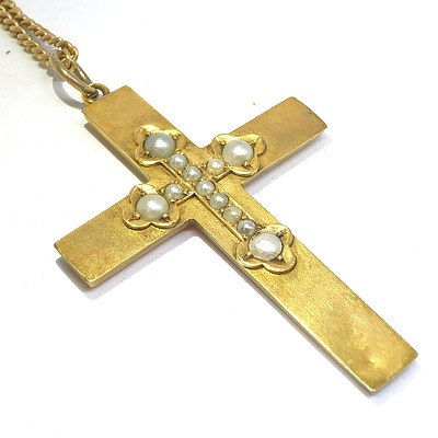 9ct Yellow Gold Cross Parve Set with Imitation Pearls