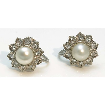 18ct White Gold Diamond Earrings