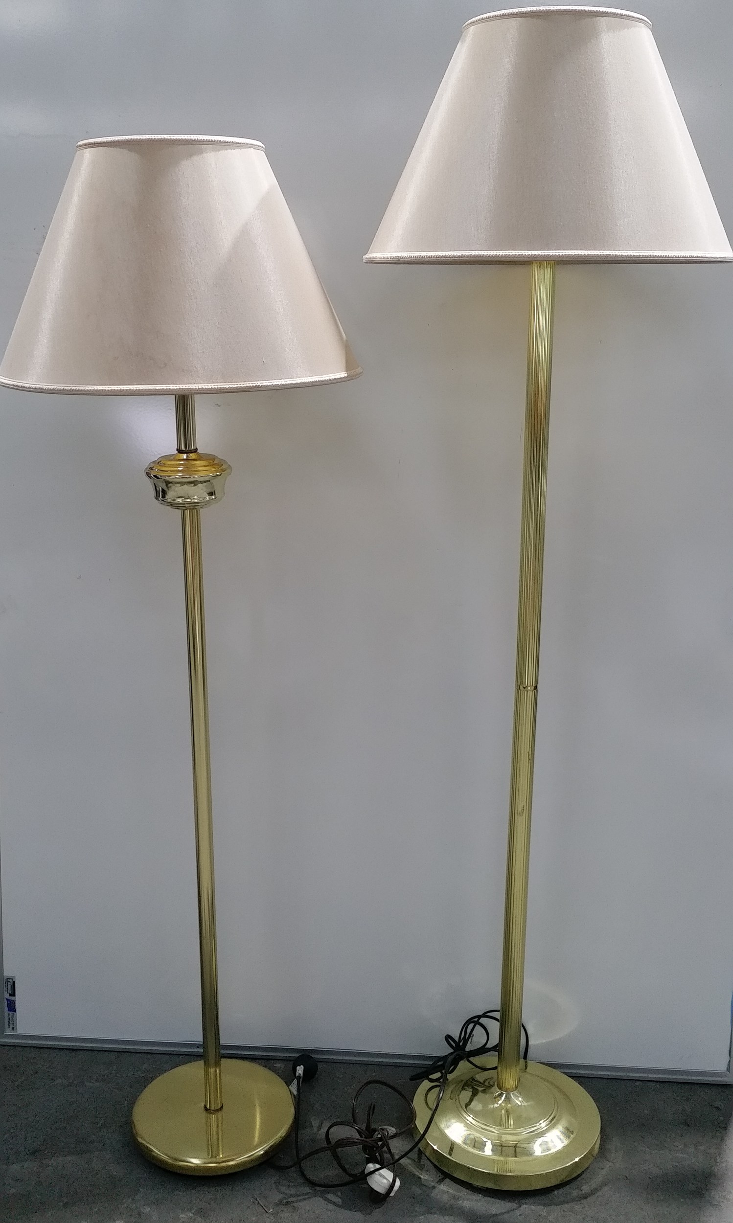 Floor Lamps Lot of Two - Lot 1050607 | ALLBIDS