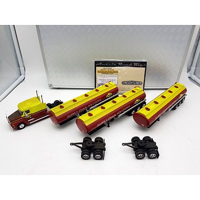 Cooee Classics Freightliner Road Train Linfox Tanker Set 1:64 Scale with Roadcase 60/1000