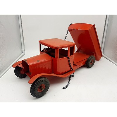 Triang Toys Metal Tipper Truck