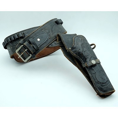 Vintage Leather Guns Belt