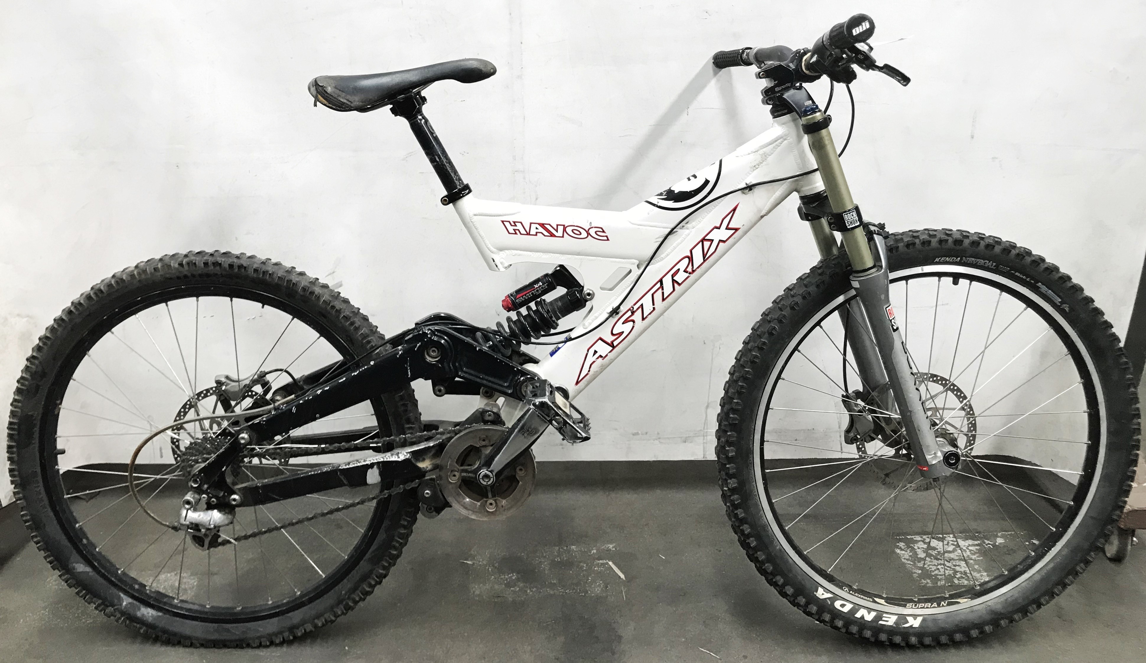 astrix downhill bike