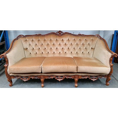 French Louis Style Button Upholstered Lounge