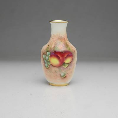 Frank Roberts Hand Painted Fruit Royal Worcester Vase with Peaches and Grapes, 1491