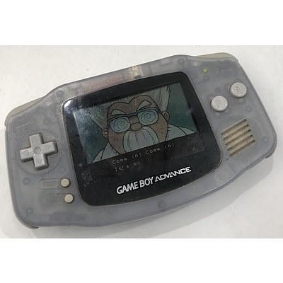 GameBoy Advance Hand Held Game Console with Game Cables & Carry Bag