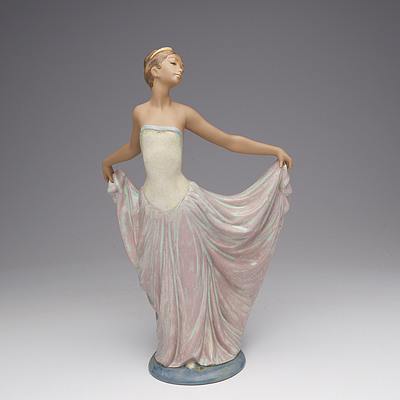 Lladro Figure of a Ballerina