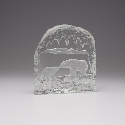 Retro Moulded Glass Polar Bears Paper Weight, Circa 1970's